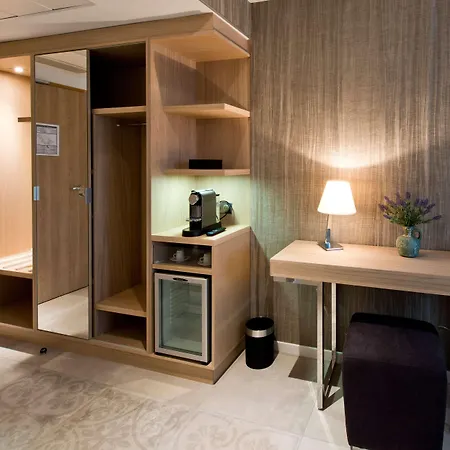 Golden Tulip Sophia Antipolis - & 4*