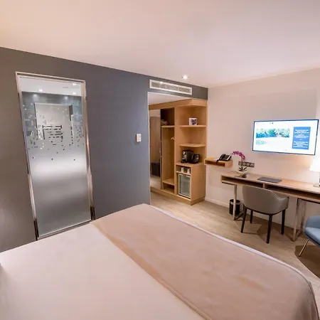 Hotel Golden Tulip Sophia Antipolis - & Valbonne