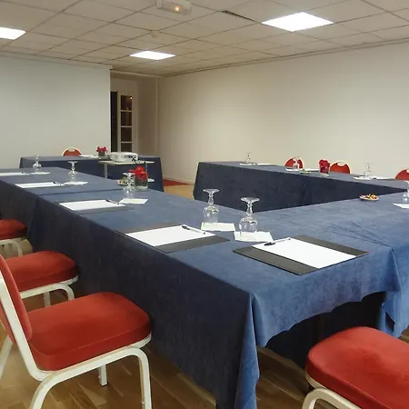 Golden Tulip Sophia Antipolis - & Hotel 4*
